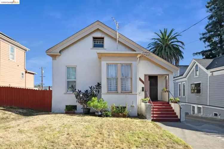 Duplex For Sale in 2232, 11th Avenue, Oakland, California