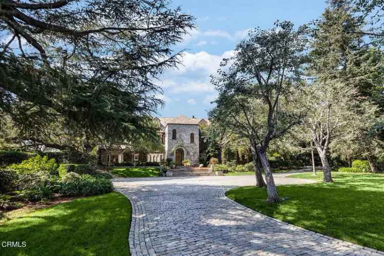 Single-family house For Sale in Pasadena, California