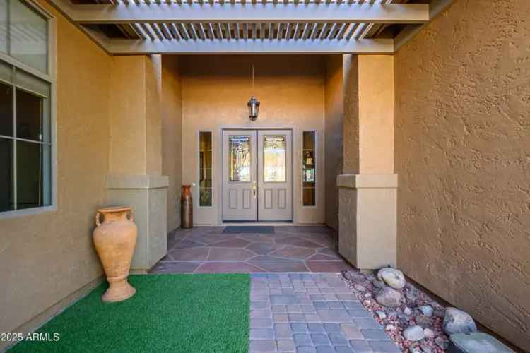 Single-family house For Sale in 17721, North Canal Drive, Surprise, Arizona