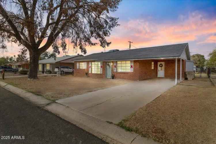 Single-family house For Sale in 5014, West Gardenia Avenue, Glendale, Arizona