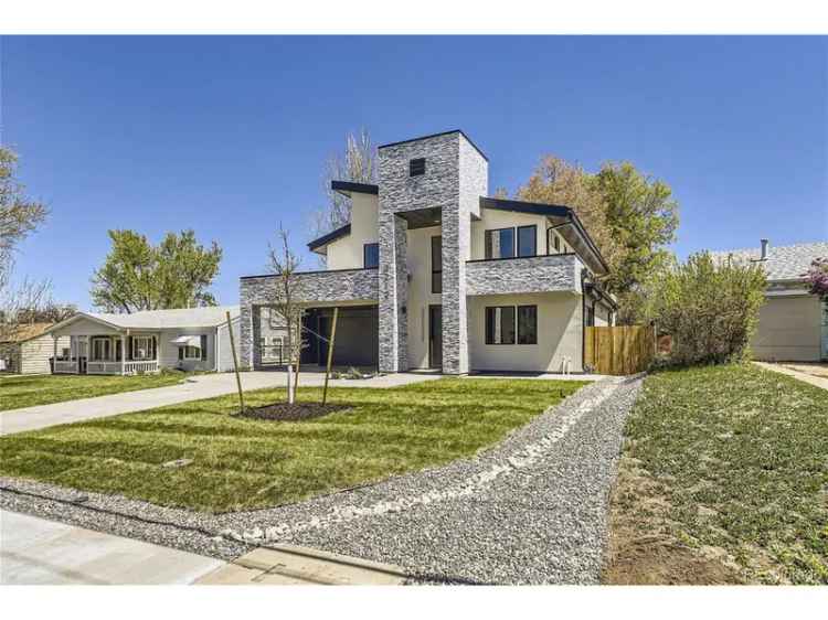 Single-family house For Sale in 3212, South Dahlia Street, Denver, Colorado