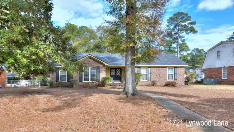 Single-family house For Sale in 1721, Lynwood Lane, Albany, Georgia