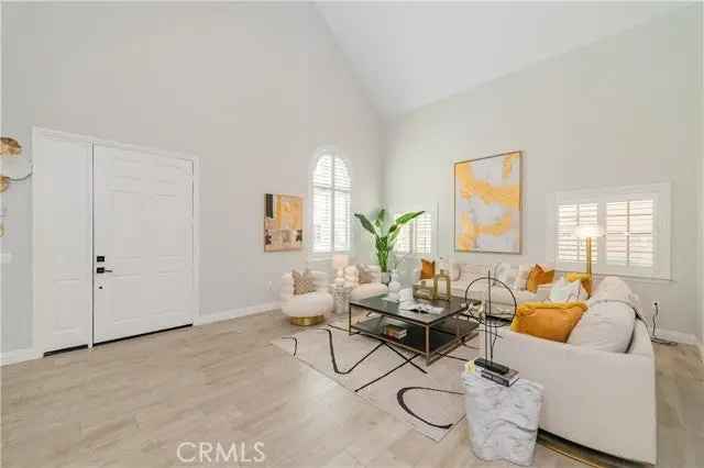 Single-family house For Sale in 14861, Gainford Circle, Irvine, California