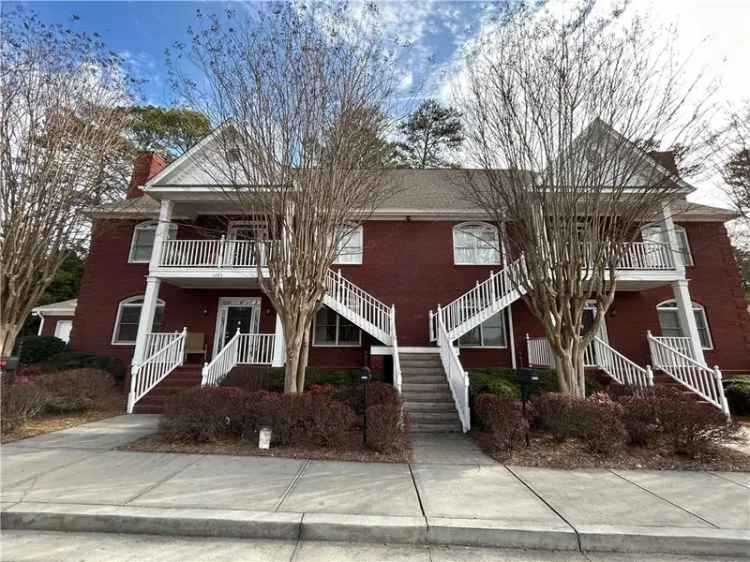 Multi-family house For Sale in Atlanta, Georgia