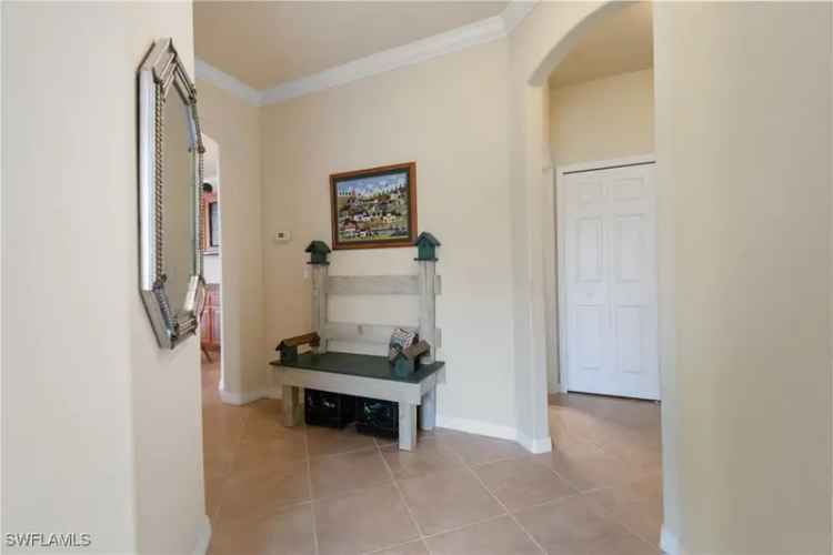 Single-family house For Sale in 9185, Water Tupelo Road, Fort Myers, Florida