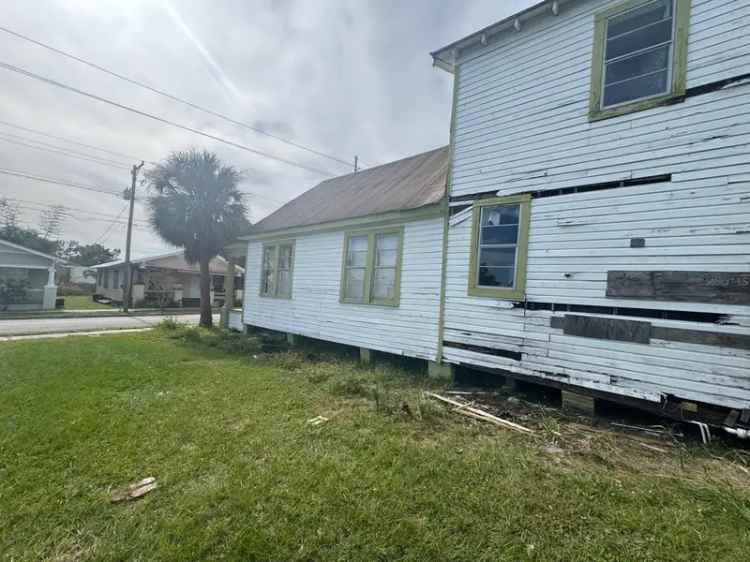 Single-family house For Sale in 2312, East 11th Avenue, Tampa, Florida