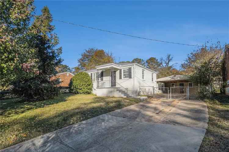 Single-family house For Sale in 2631, Godfrey Drive Northwest, Atlanta, Georgia