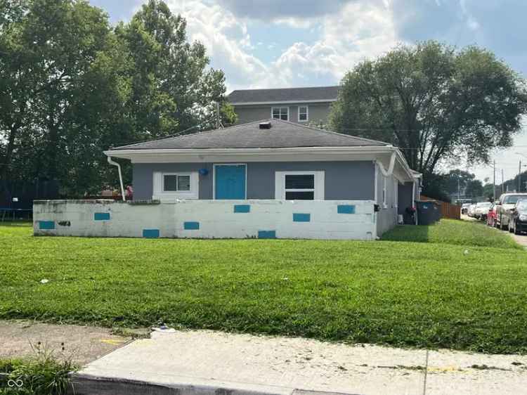 Single-family house For Sale in 2636, Ethel Avenue, Indianapolis, Indiana