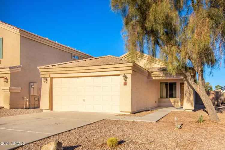 Single-family house For Sale in 43304, West Cowpath Road, Maricopa, Arizona