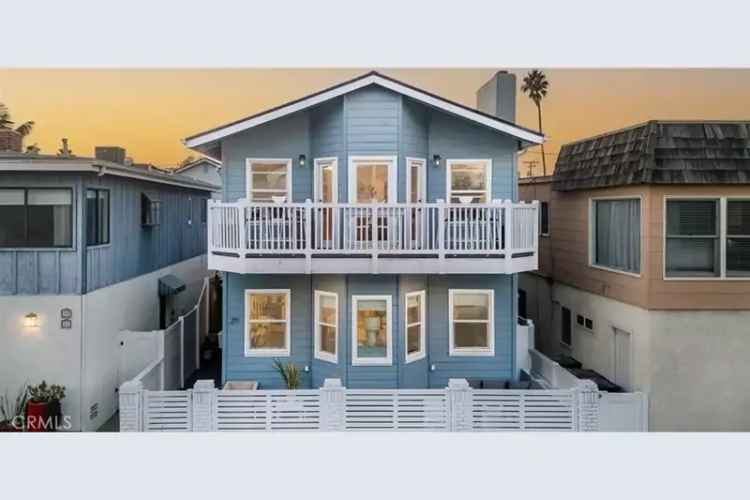 Single-family house For Sale in Long Beach, California