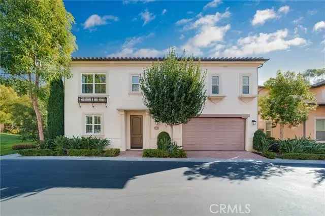 Single-family house For Sale in 100, Blaze, Irvine, California