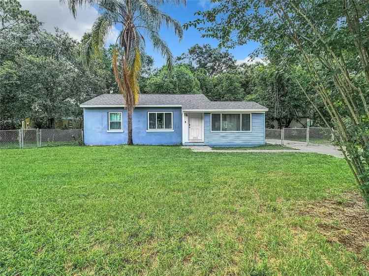 Single-family house For Sale in 1512, East Shadowlawn Avenue, Tampa, Florida