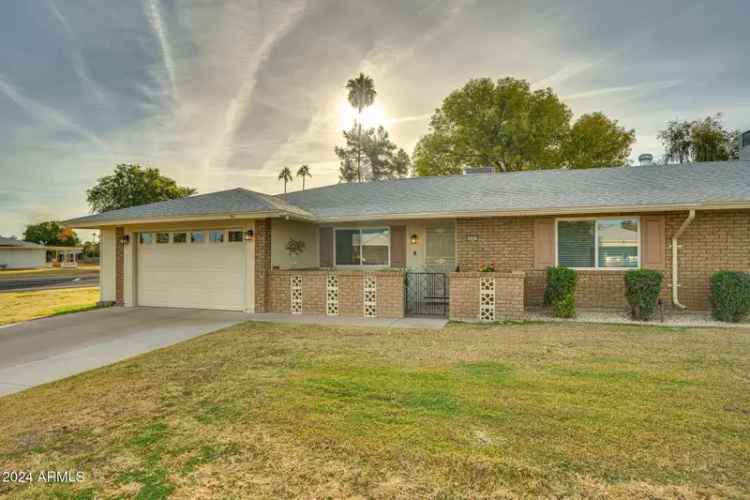 Single-family house For Sale in 10401, West Desert Forest Circle, Sun City, Arizona