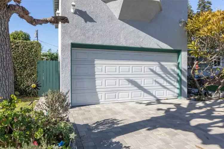 Single-family house For Sale in 2685, Foreman Avenue, Long Beach, California