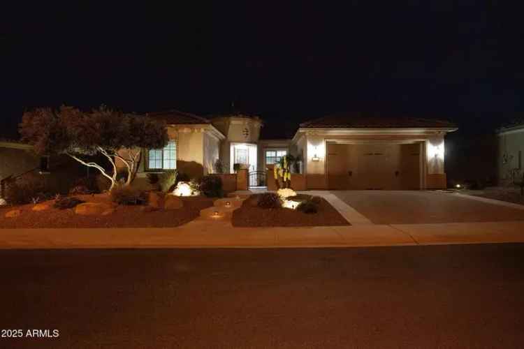 Single-family house For Sale in 27028, West Oraibi Drive, Buckeye, Arizona