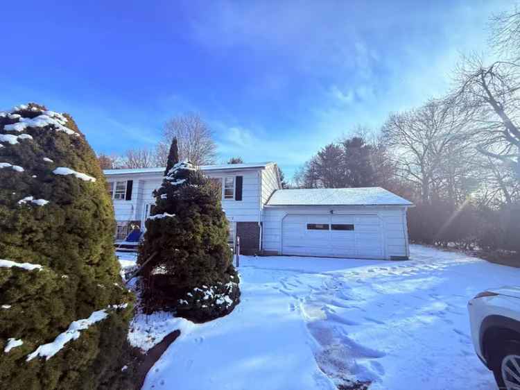 Single-family house For Sale in 14, Central Avenue, North Haven, Connecticut