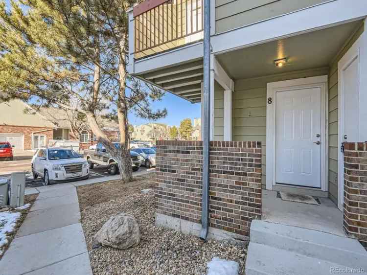 Condo For Sale in 932, South Dearborn Way, Aurora, Colorado