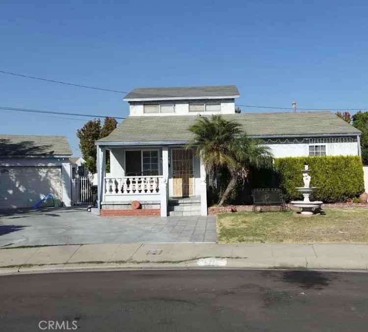 Single-family house For Sale in 5224, Gundry Avenue, Long Beach, California