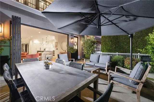 Single-family house For Sale in 413,413 1/2, Marigold Avenue, Newport Beach, California