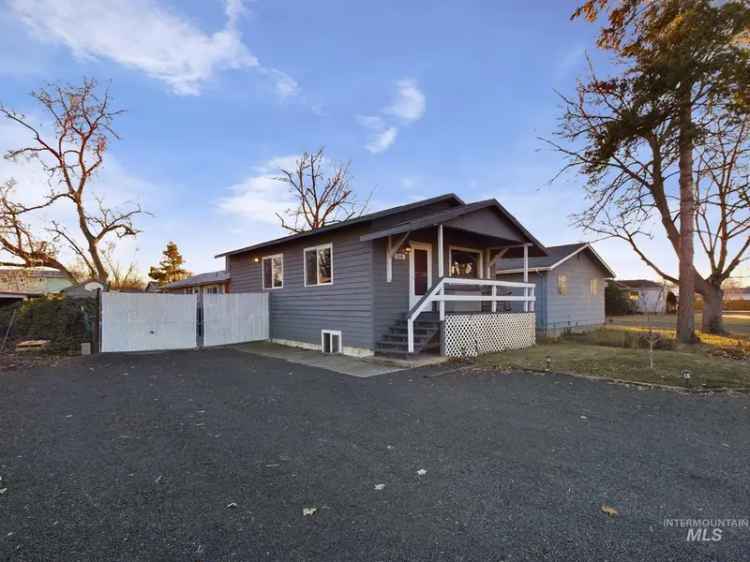 Single-family house For Sale in 614, Airway Avenue, Lewiston, Idaho