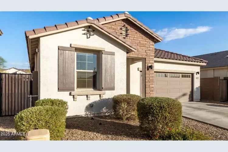 Single-family house For Sale in 25151, North 143rd Drive, Surprise, Arizona