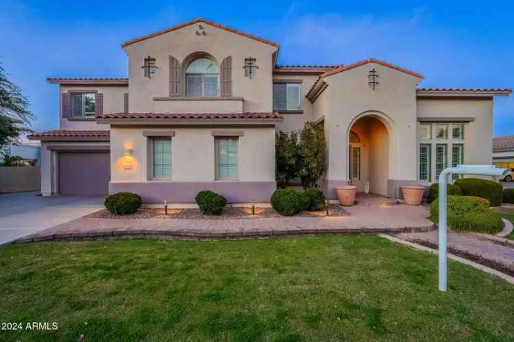 Single-family house For Sale in 1912, East Gemini Place, Chandler, Arizona