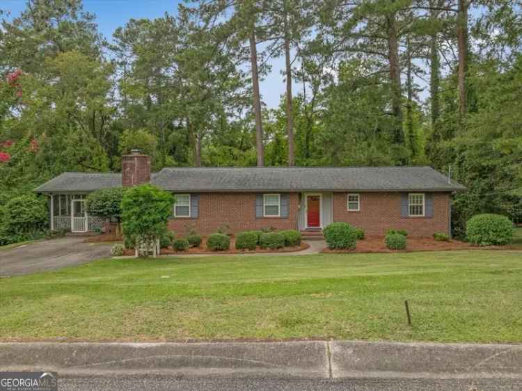 Single-family house For Sale in 773, Downing Street, Macon, Georgia