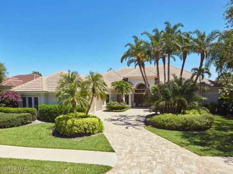 Single-family house For Sale in Bonita Springs, Florida