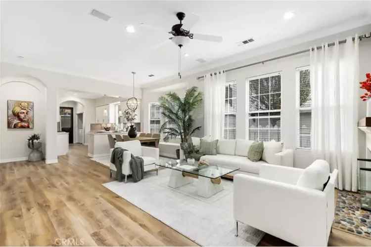 Single-family house For Sale in 78, Winslow Lane, Irvine, California