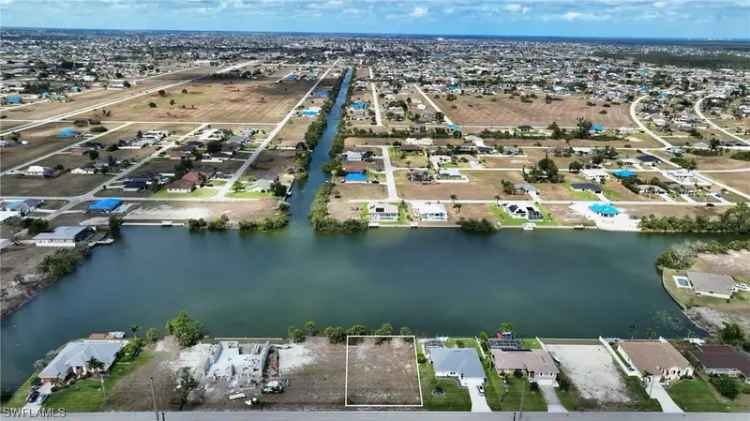 Land For Sale in Cape Coral, Florida