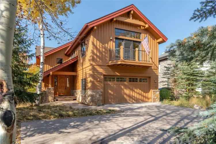 Single-family house For Sale in Silverthorne, Colorado