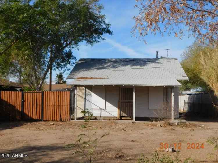 Single-family house For Sale in 2206, North 11th Street, Phoenix, Arizona