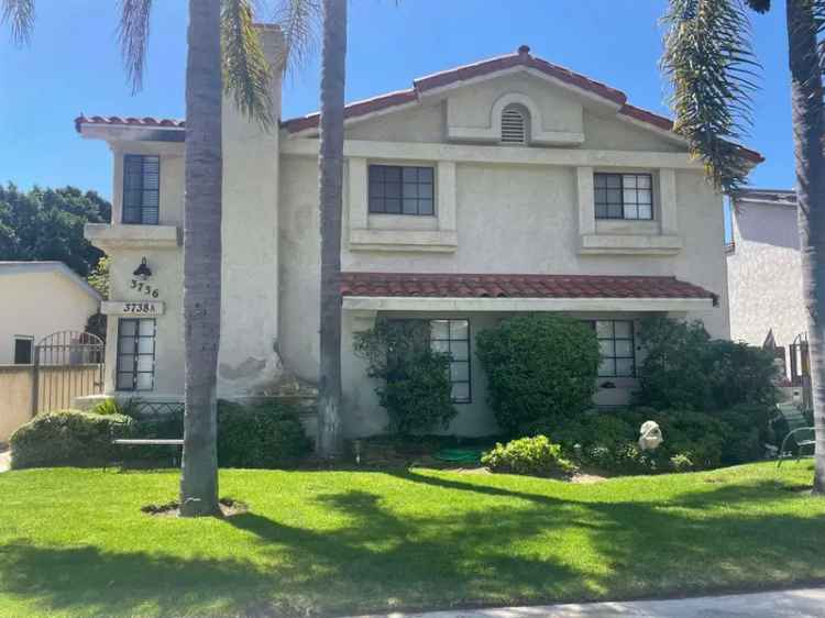 Multi-family house For Sale in San Diego, California