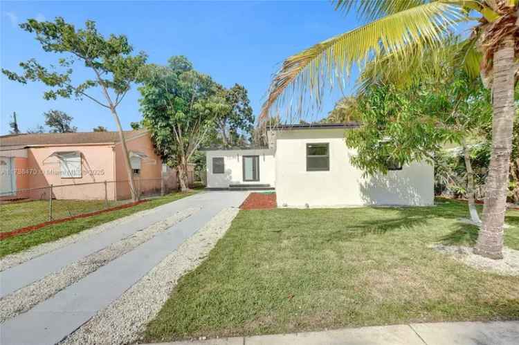 Single-family house For Sale in 237, Northeast 110th Terrace, Miami Shores, Florida