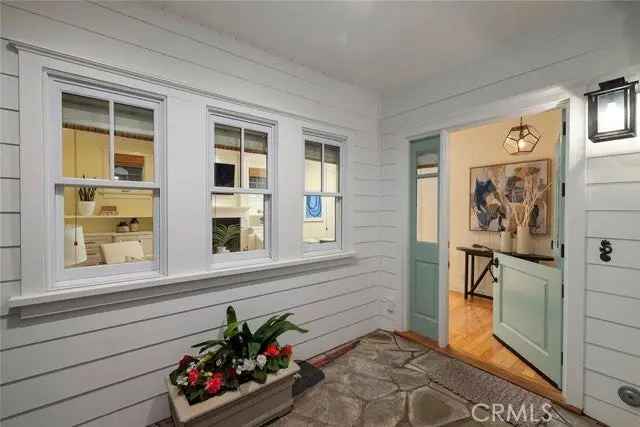 Condo For Sale in 419,419 1/2, Marigold Avenue, Newport Beach, California