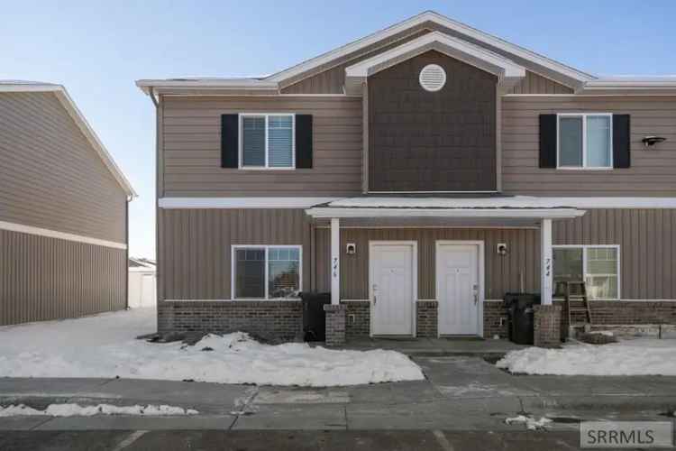 Condo For Sale in 746, Trails End, Idaho Falls, Idaho