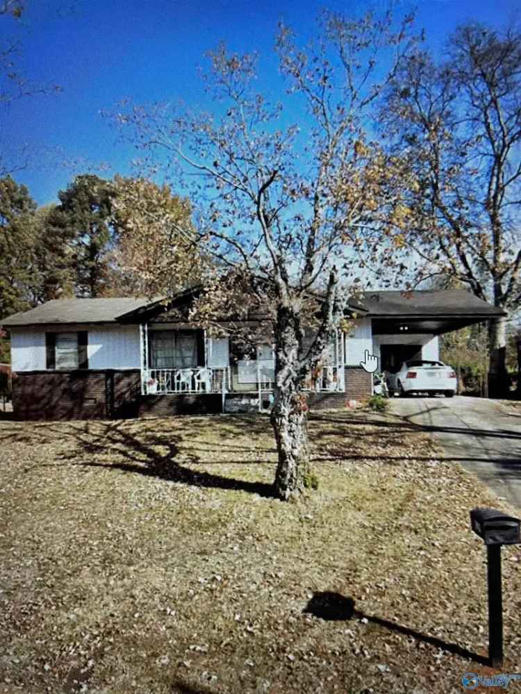 Single-family house For Sale in 629, Dawson Terrace Northwest, Huntsville, Alabama