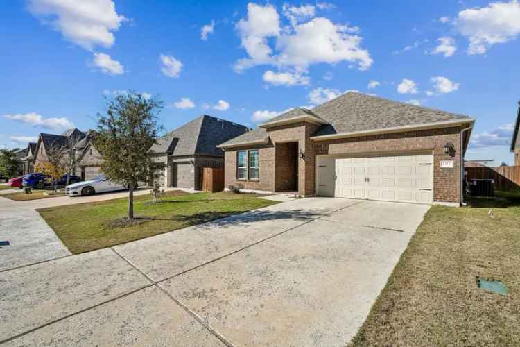 Single-family house For Sale in 1313, Mustang Brook Lane, Leander, Texas