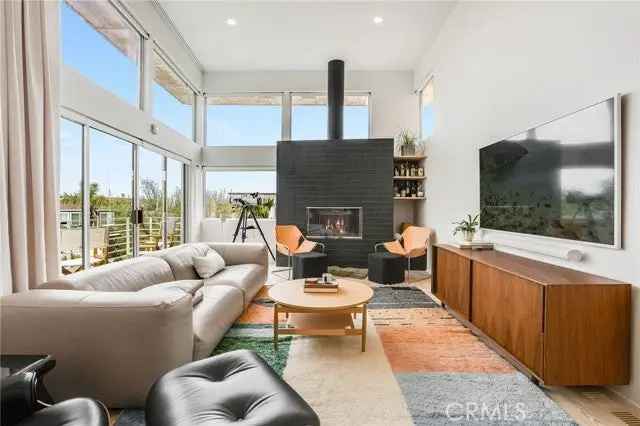 Single-family house For Sale in 912, Santa Ana Street, Laguna Beach, California