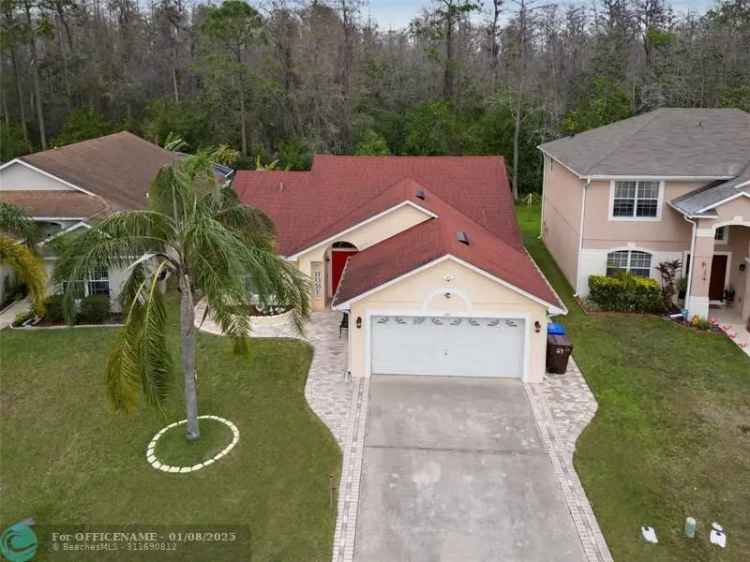 Single-family house For Sale in 573, Eagle Pointe South, Kissimmee, Florida