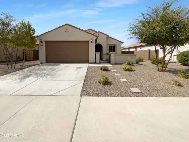 Single-family house For Sale in 19245, West Jackson Street, Buckeye, Arizona