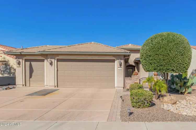 Single-family house For Sale in 27182, West Potter Drive, Buckeye, Arizona