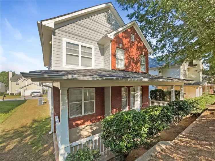 Single-family house For Sale in East Point, Georgia