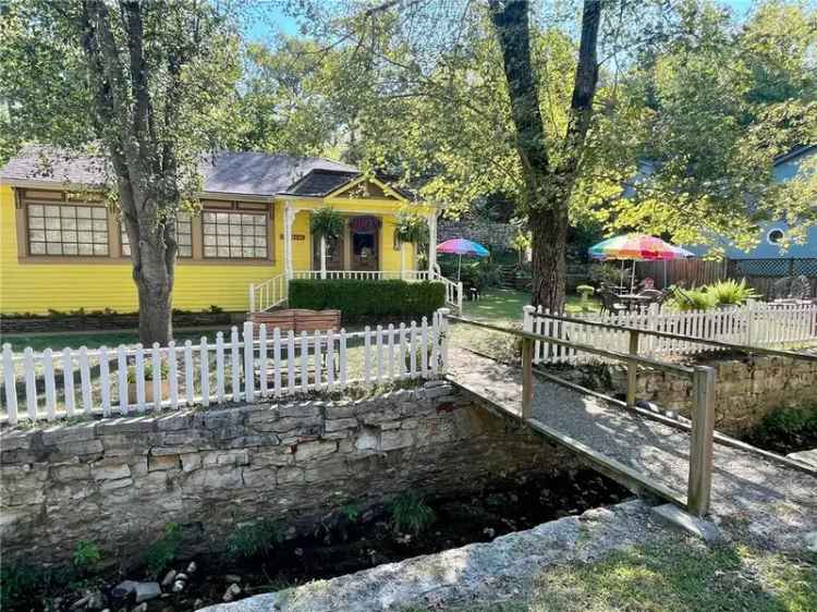 Single-family house For Sale in Eureka Springs, Arkansas