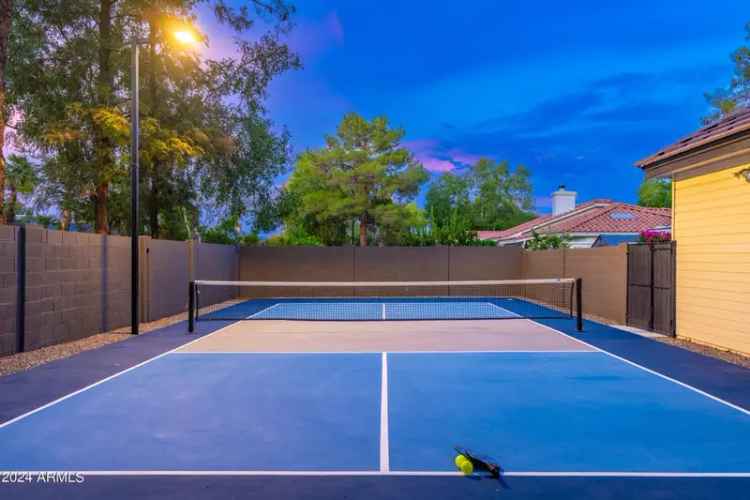 Single-family house For Sale in Gilbert, Arizona