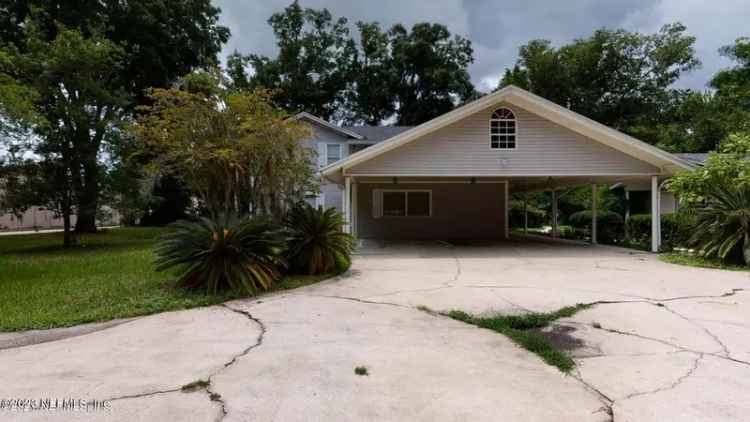 Multi-family house For Sale in Jacksonville, Florida