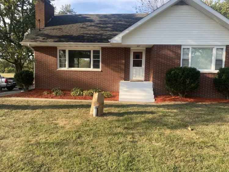 Single-family house For Sale in Gary, Indiana