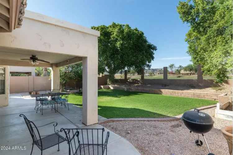 Single-family house For Sale in 1538, East Windsong Drive, Phoenix, Arizona