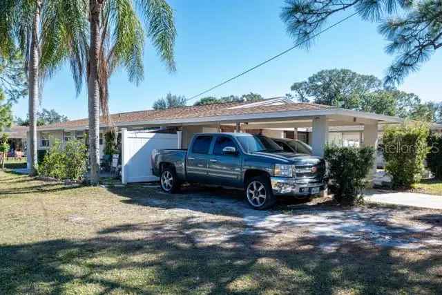 Multi-family house For Sale in 510, North Tuttle Avenue, Sarasota, Florida