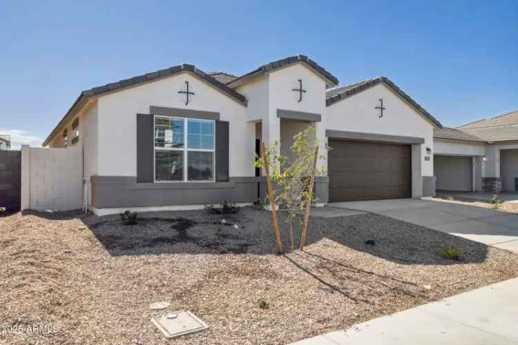 Single-family house For Sale in Waddell, Arizona